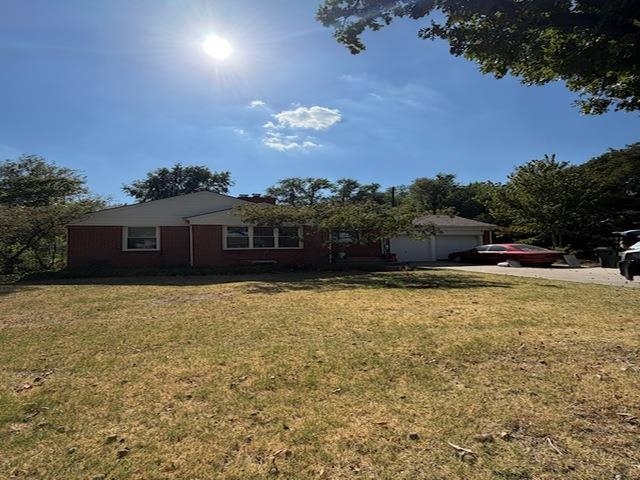 5605 E Rockwood Rd, Wichita, KS 67208