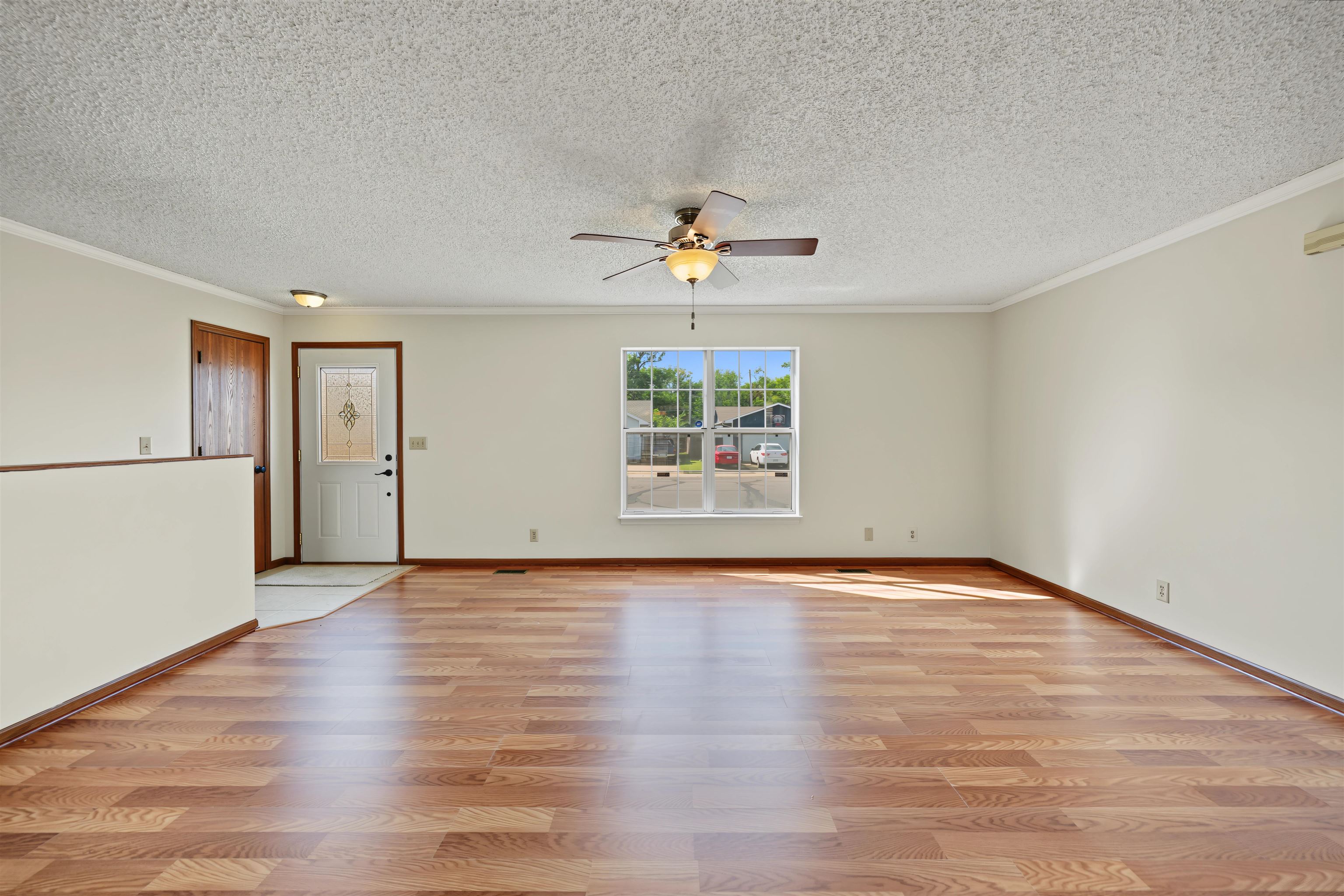 3045 Marcella Dr, Salina, KS 67401