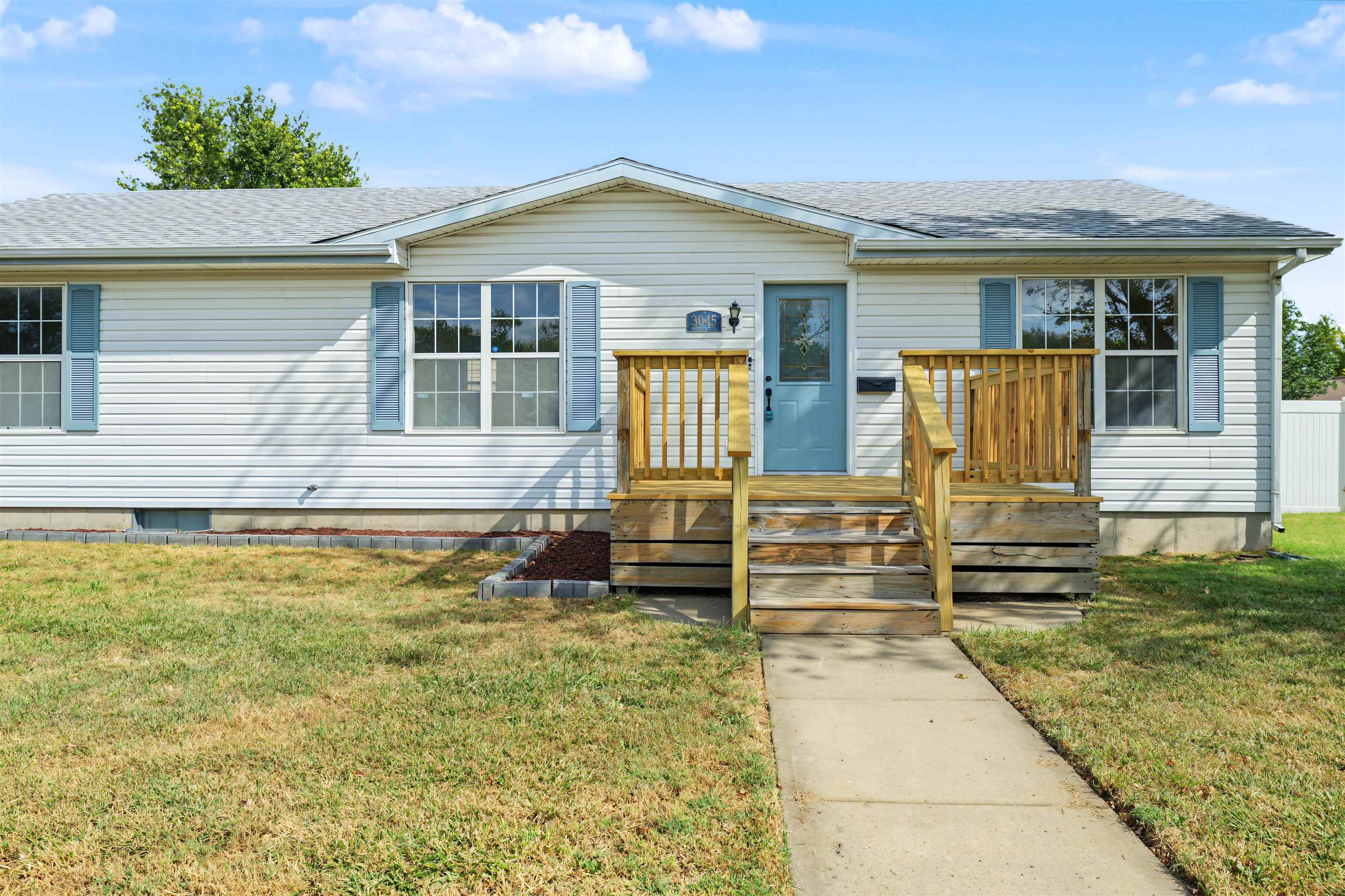 3045 Marcella Dr, Salina, KS 67401