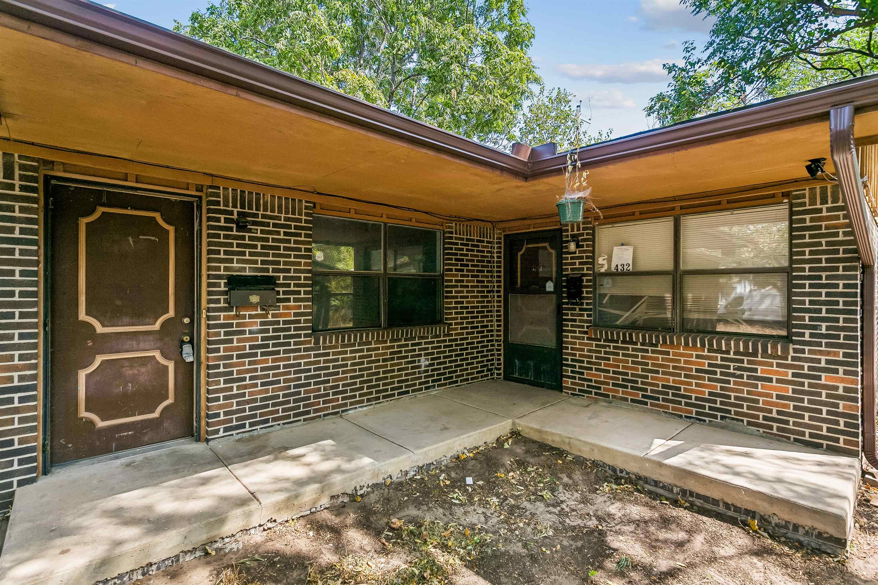 430 N Dodge #432 N Dodge, Wichita, KS 67203