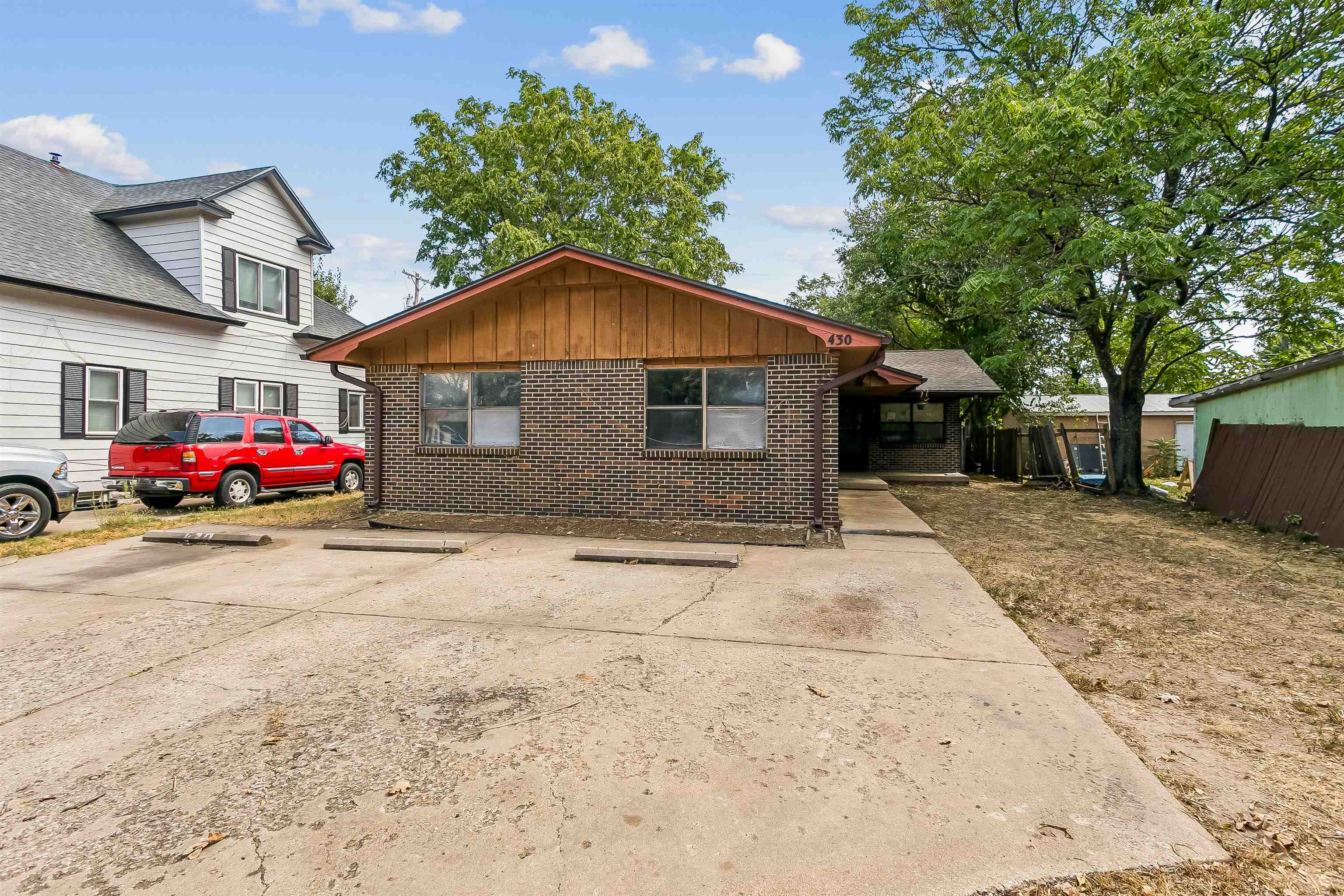 430 N Dodge #432 N Dodge, Wichita, KS 67203