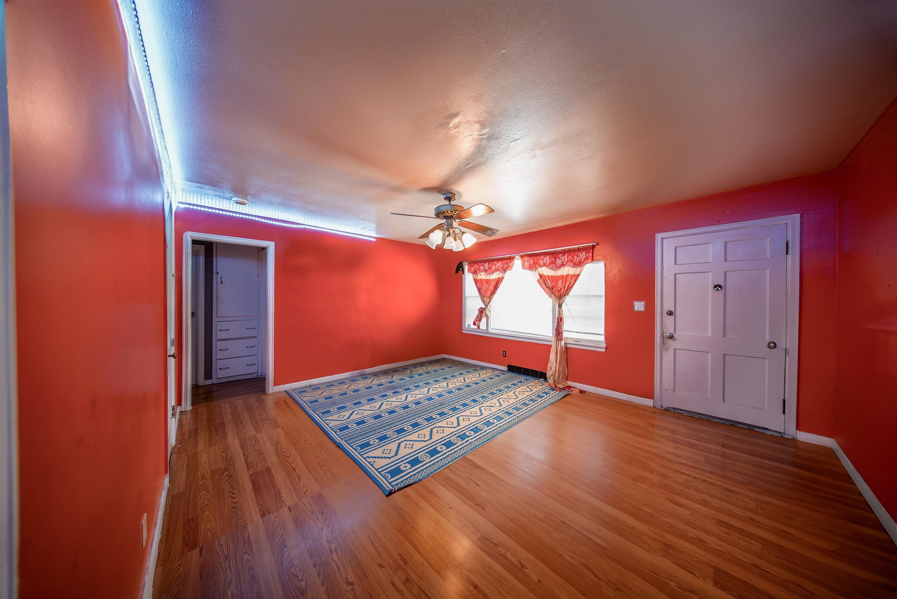 134 Stanley Dr, Arkansas City, KS 67005