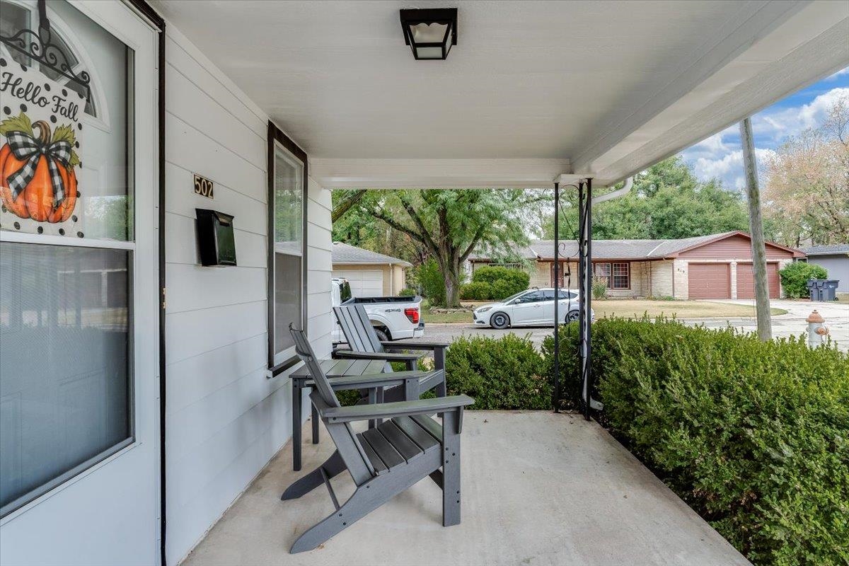 502 N Logan St, Newton, KS 67114