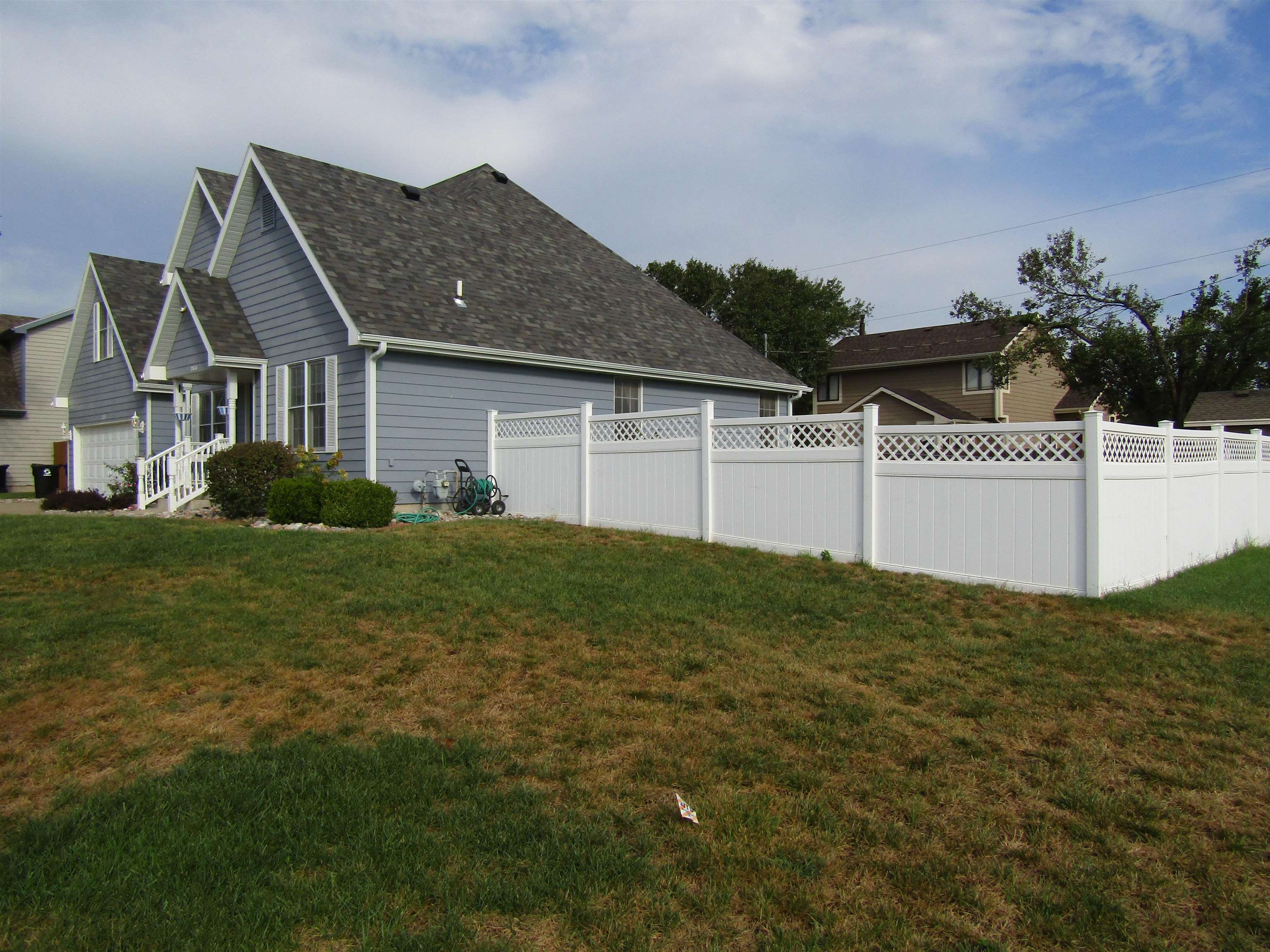 2133 Pheasant Ln, Salina, KS 67401