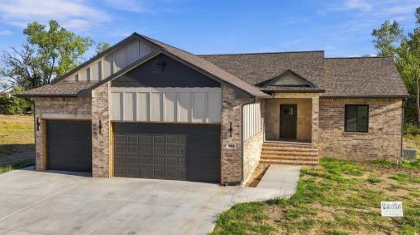 4818 W Calvert St, Wichita, KS 67215