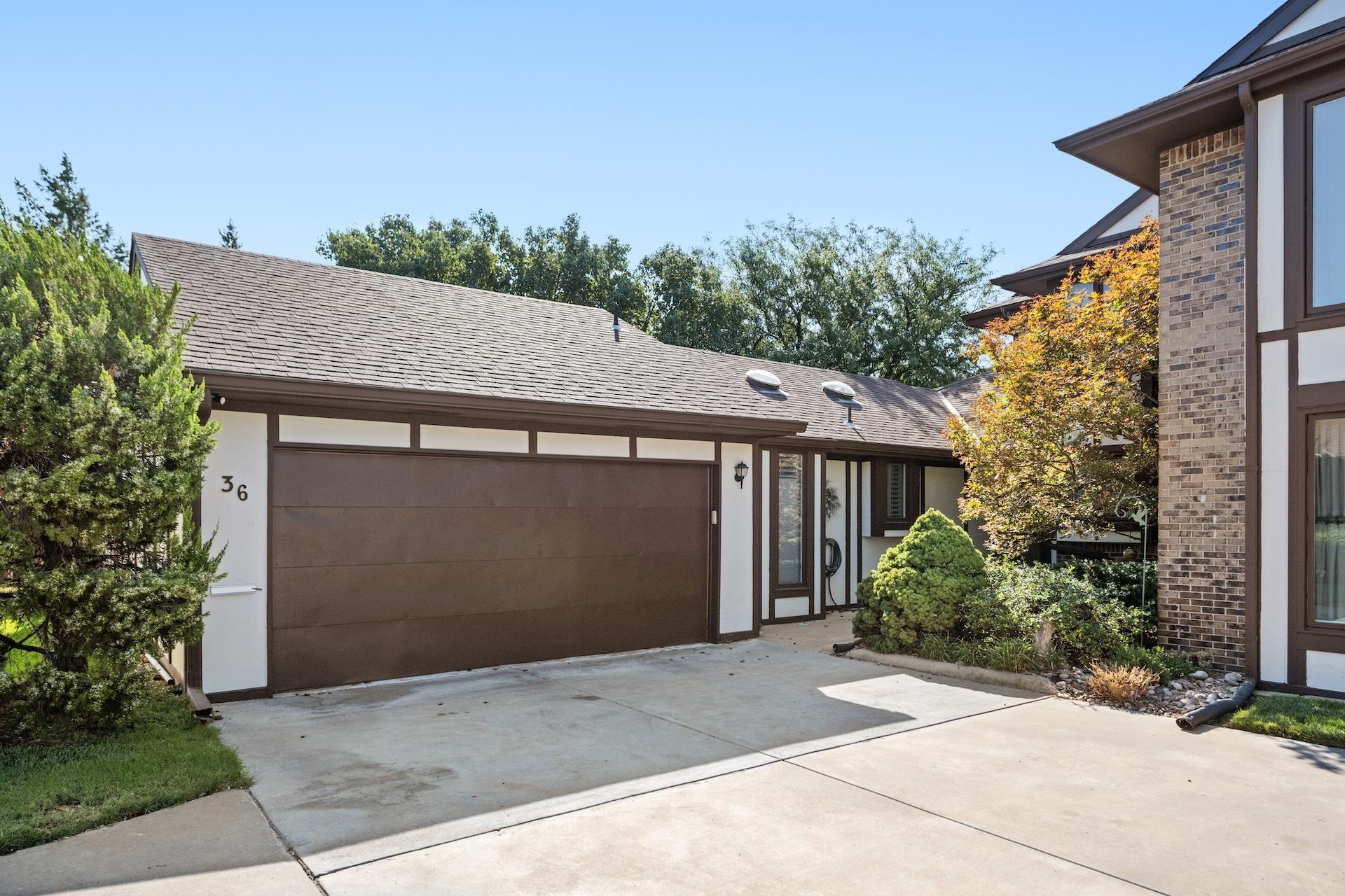 641 N Woodlawn St Apt 36, Wichita, KS 67208-3669
