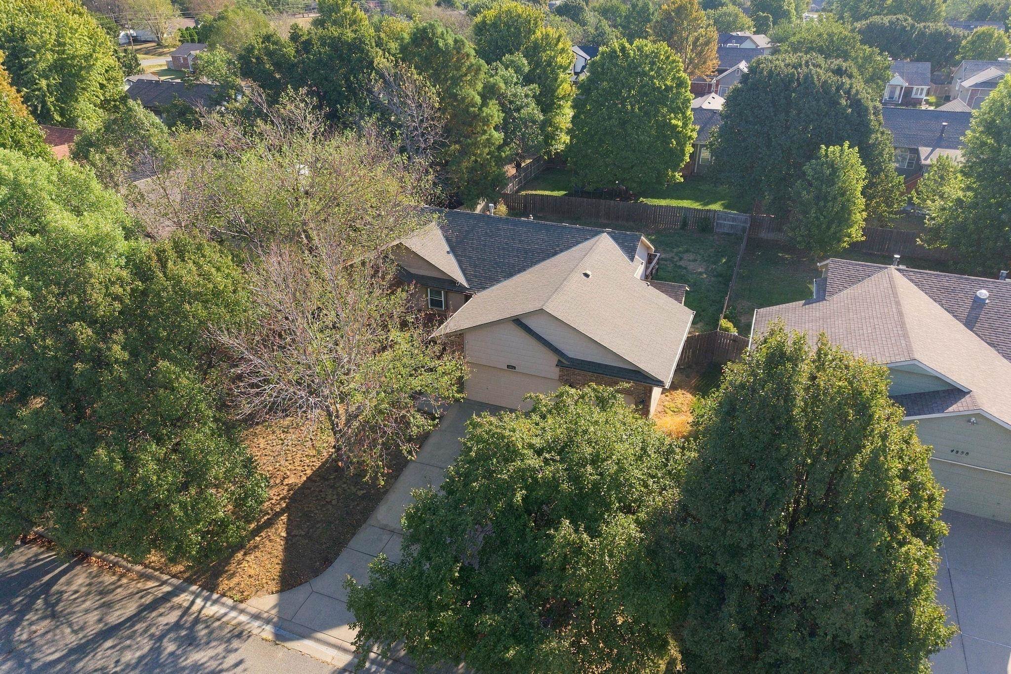 4854 E 44th Ct N, Bel Aire, KS 67220