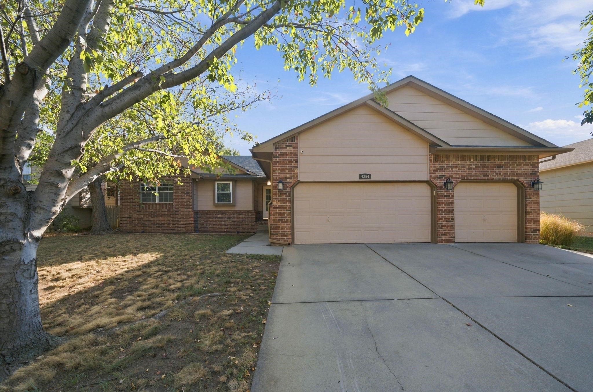 4854 E 44th Ct N, Bel Aire, KS 67220