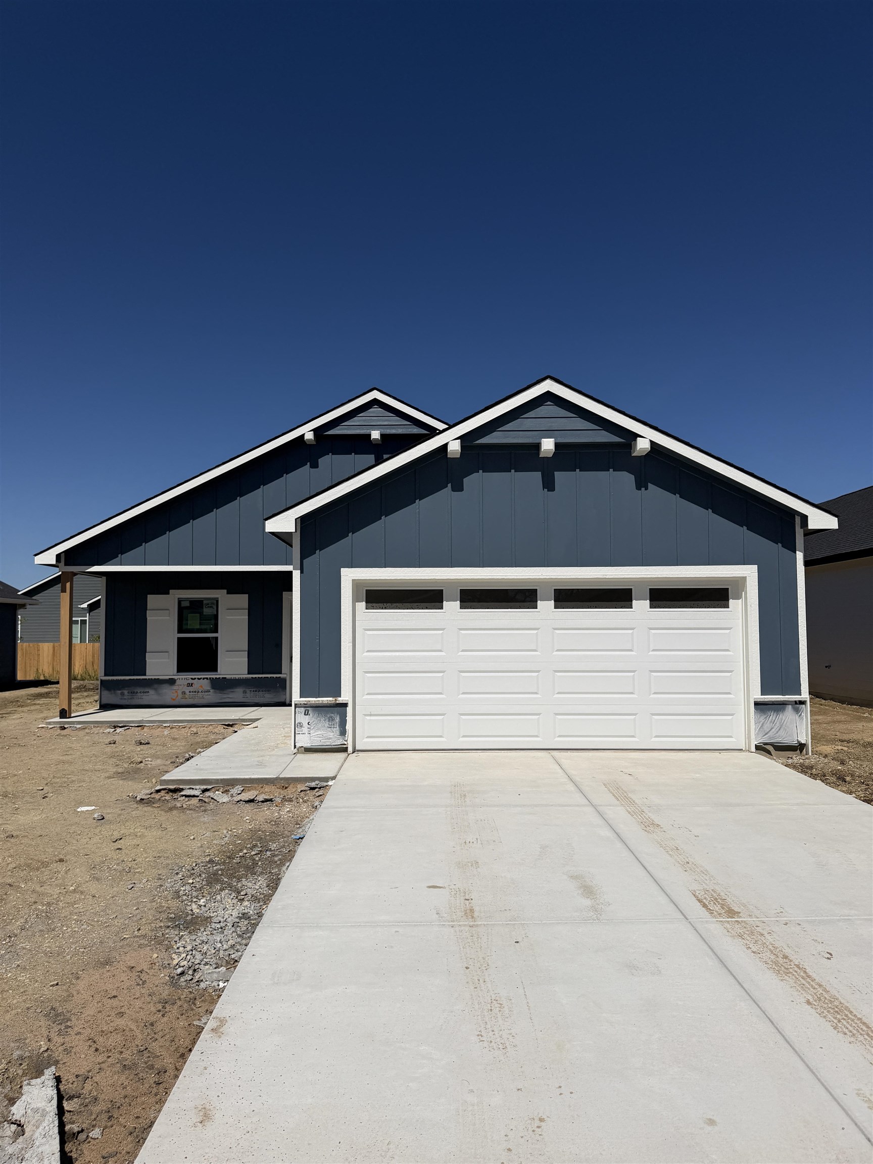 3610 E Bearsden St, Derby, KS 67037-7820