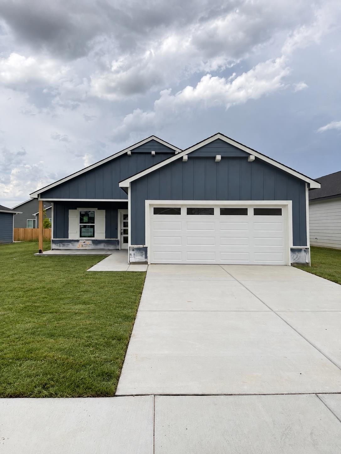 3610 E Bearsden St, Derby, KS 67037-7820