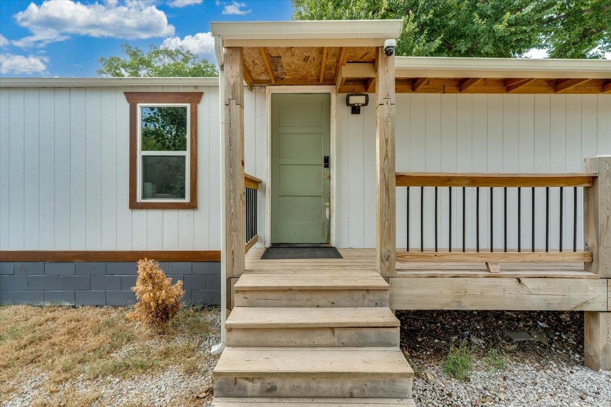 4902 W W 57th Cir N, Wichita, KS 67204-6829